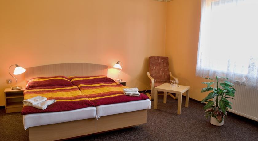 Hotel Bohemia Jičín Eksteriør bilde