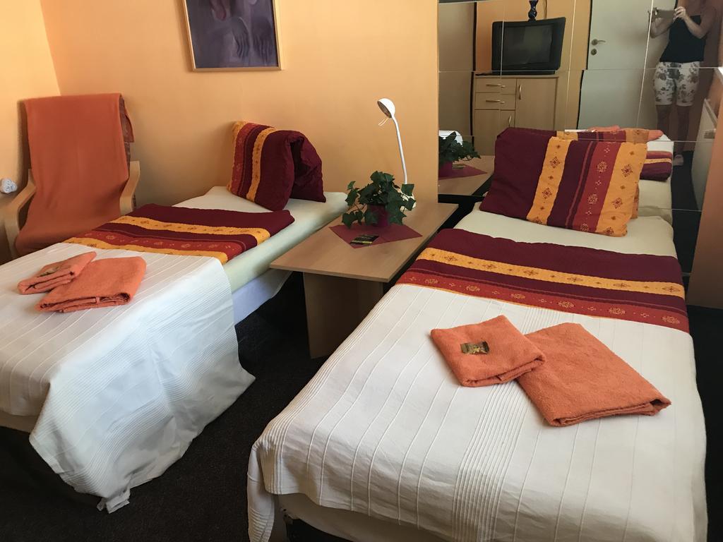 Hotel Bohemia Jičín Eksteriør bilde